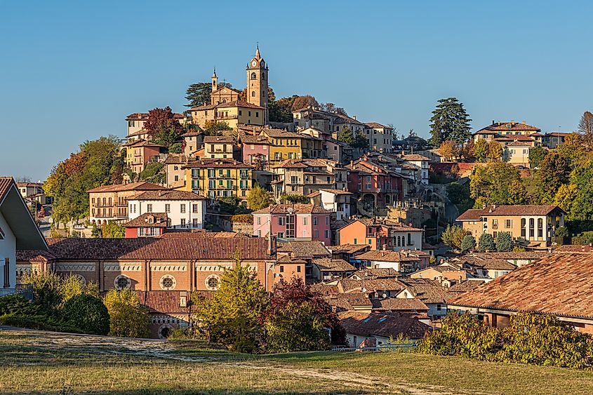 Panoramic sight of Monforte d'Alba village during fall season. Langhe region of Piedmont, Cuneo, Italy.