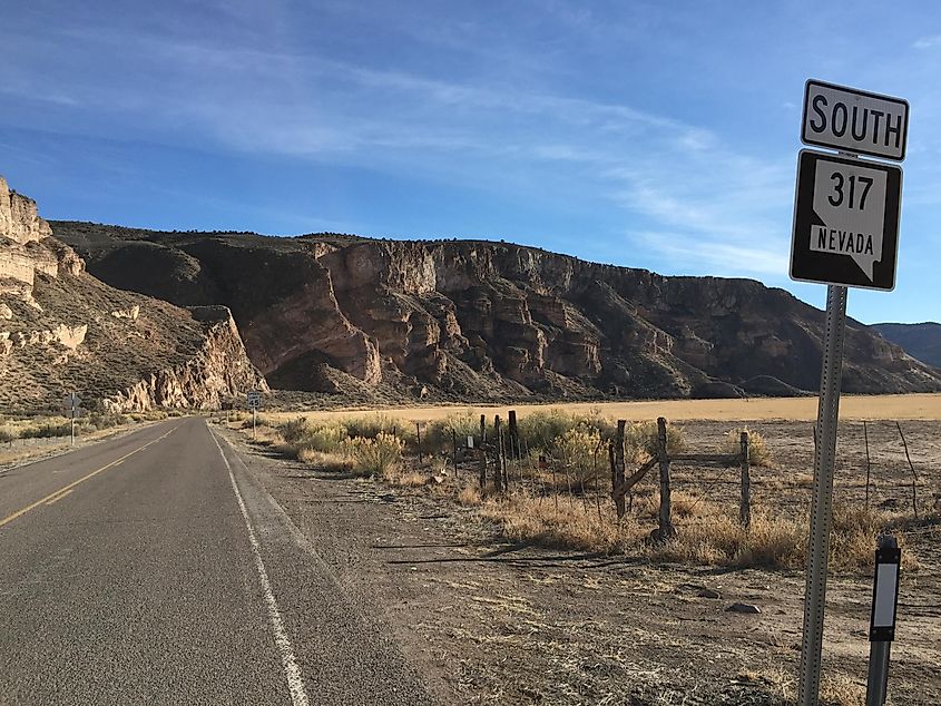 Caliente, Nevada: View south along Nevada State Route 317.