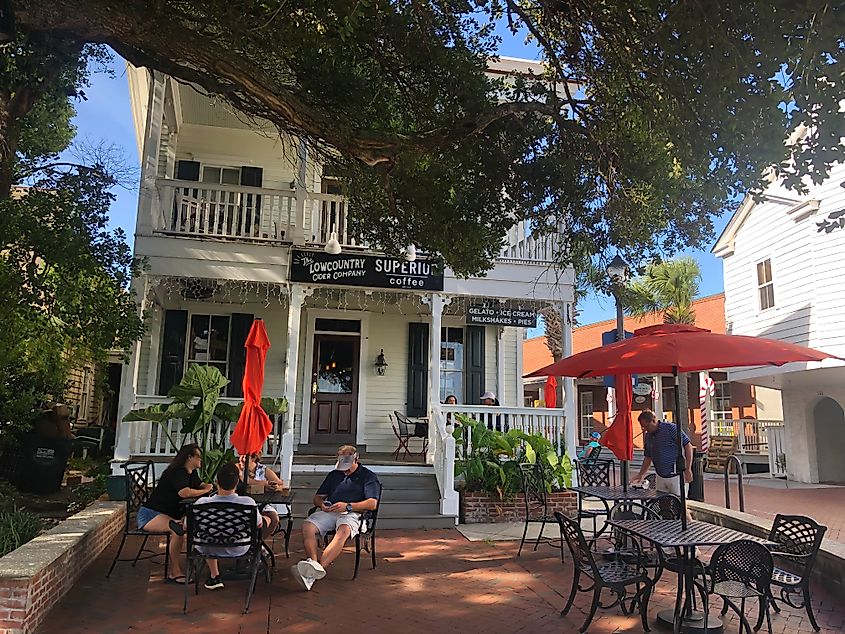 Coffee shop in downtown Beaufort, SC. Editorial credit: StacieStauffSmith Photos / Shutterstock.com