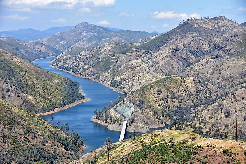 Highway 49 passing by Lake McClure in Northern California.