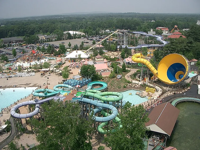 A panoramic shot of the free water park in Six Flags New England in Massachusetts.