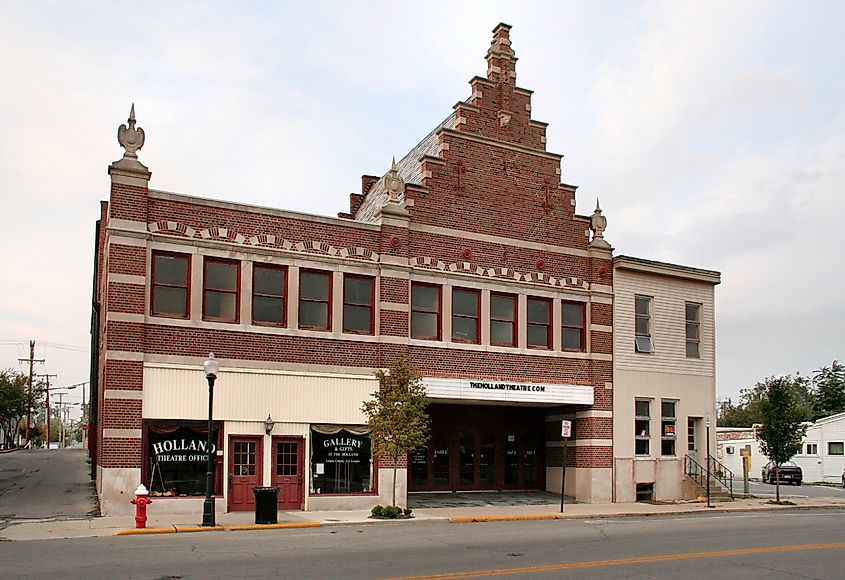 The historic Holland Theatre in Bellefontaine, Ohio.