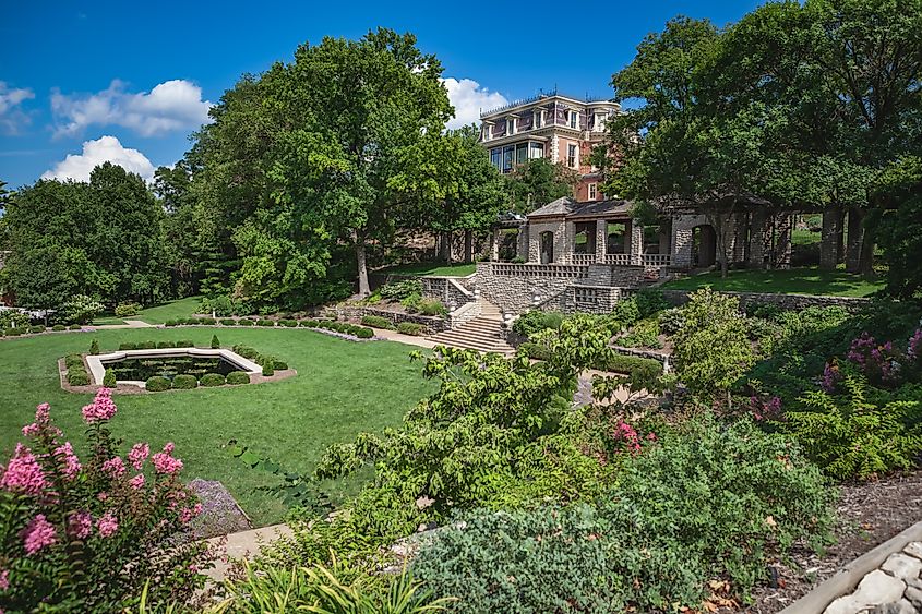 Carnahan Memorial Garden at the rear of the Missouri Governor's mansion in the Missouri State Capitol Historic District in Jefferson City, Missouri. Editorial credit: eurobanks / Shutterstock.com