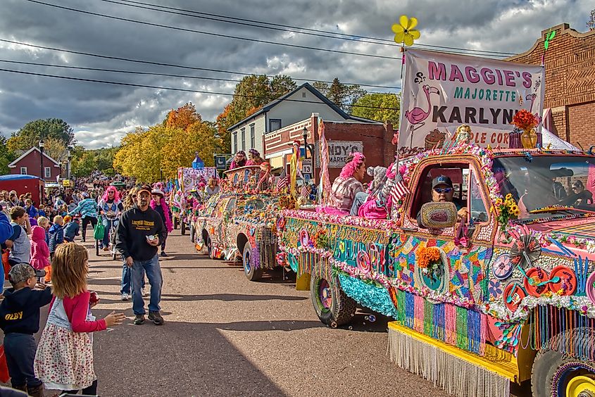 Bayfield, Wisconsin, USA: People enjoying the Annual Applefest.