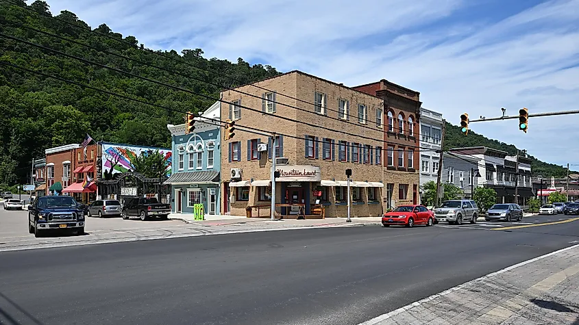 Town square in Berkeley Springs, West Virginia