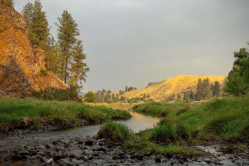 Hawk Creek, a waterway (with an adjacent campground) with a waterfall connecting to the Columbia River. Photo by Brendan Cane