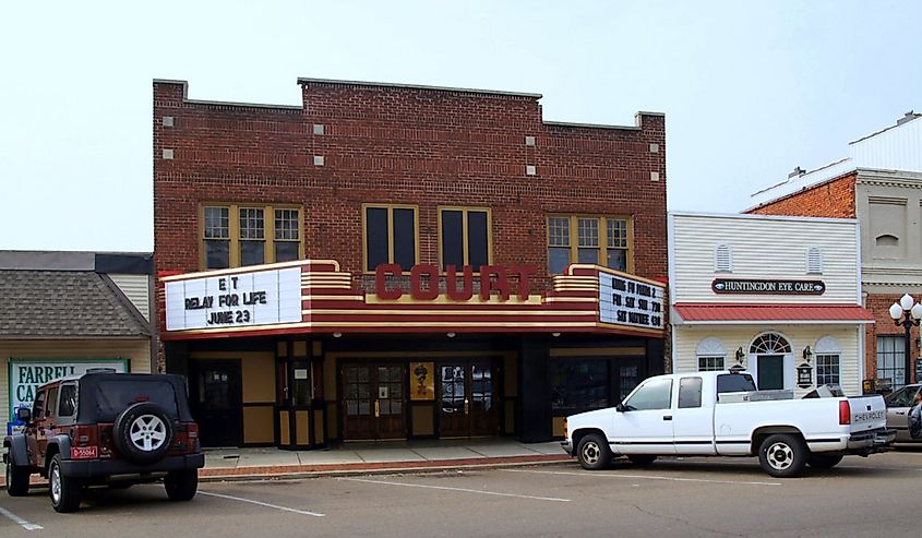 Court Theater, Huntingdon, Tennessee.