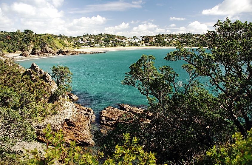 Oneroa and Oneroa Bay.