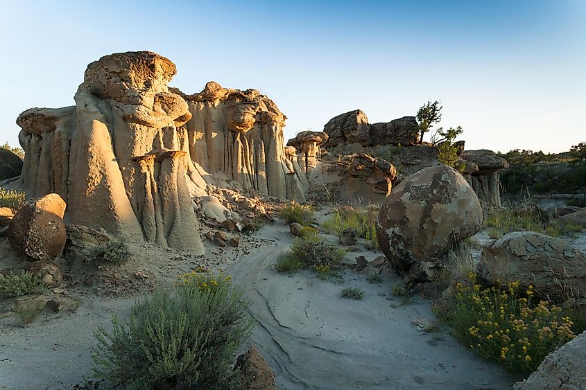 Hoodoos at Makoshika State Park at sunset, Montana