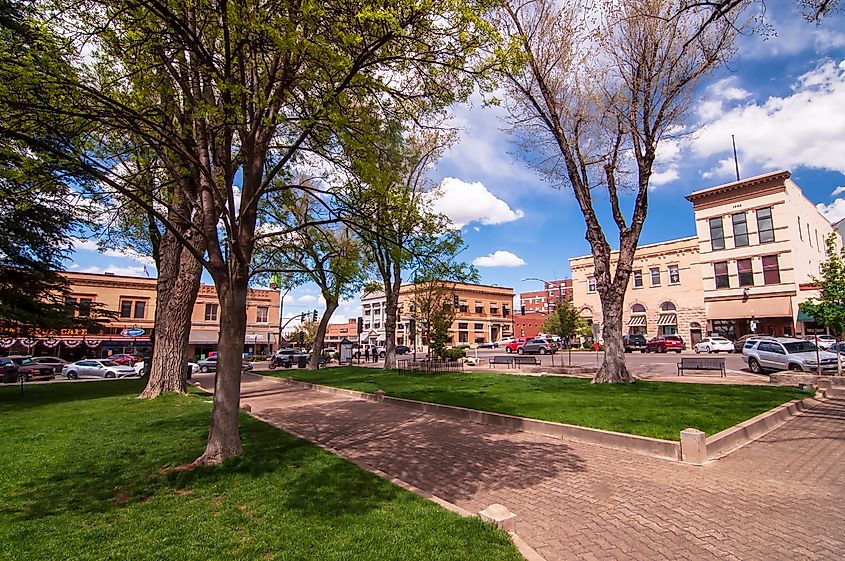 The Yavapai County Courthouse Square looking at the corner of Gurley and Montezuma Streets. Editorial credit: woodsnorthphoto / Shutterstock.com