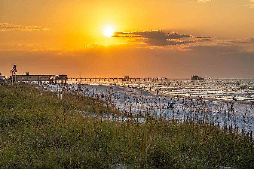 Beautiful scenery at Gulf Shores, Alabama.