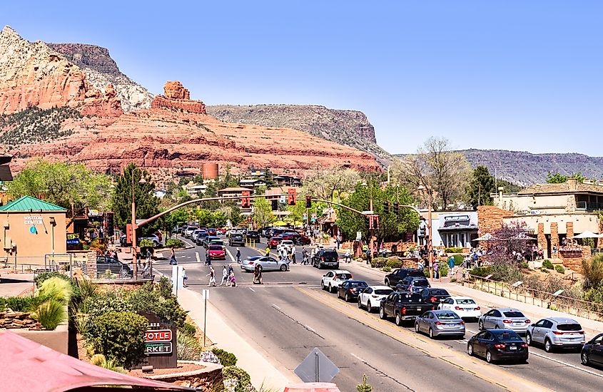 Midday city life at down town of Sedona, Arizona, USA. Editorial credit: Vadim Gouida / Shutterstock.com