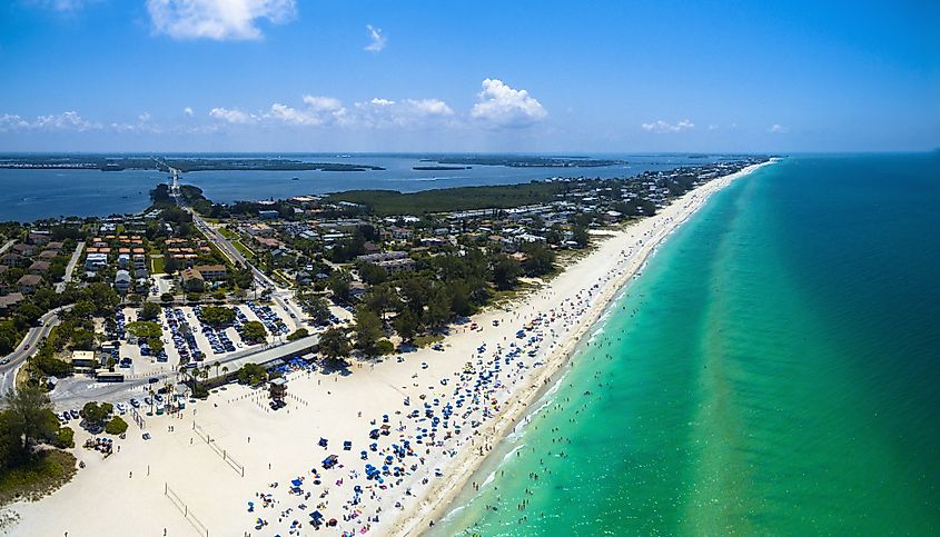Beautiful coastline in Anna Maria, Florida.