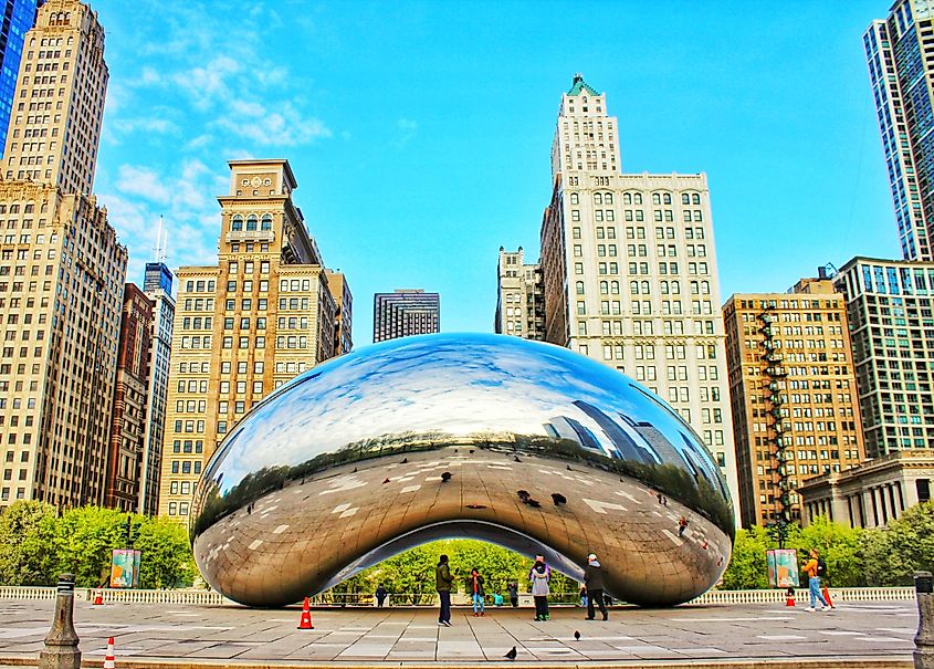Cloud Gate in Millennium Park, Chicago, Illinois