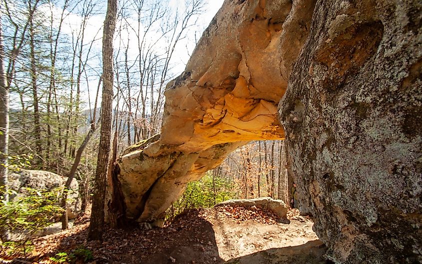 Pineville, Kentucky / United States - November 21 2015 - Powderhorn Arch - Pine Mountain State Resort Park