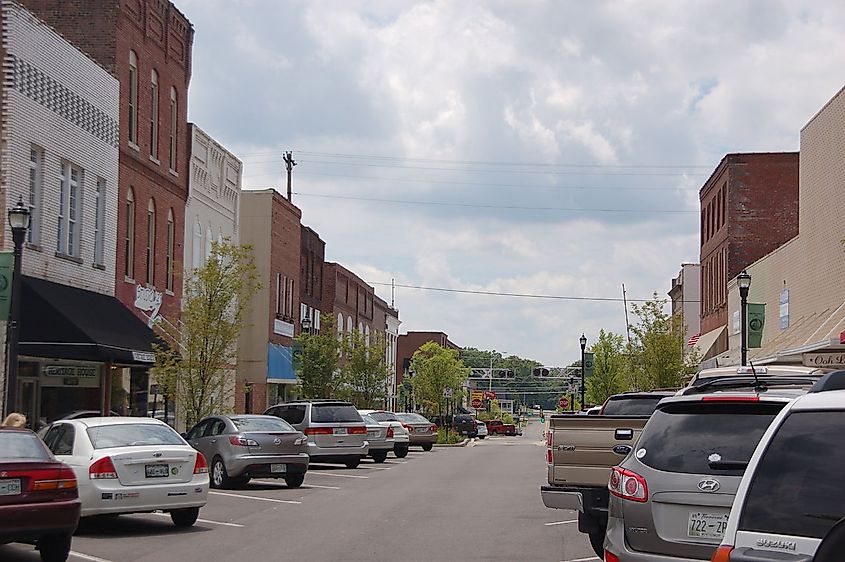 Downtown street in Dickson, Tennessee.
