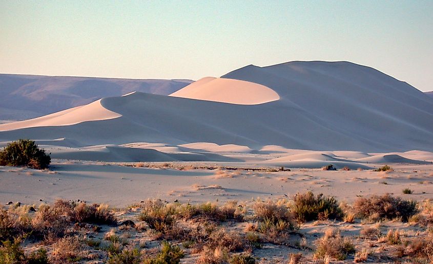 A scenic view of Sand Mountain in Nevada.