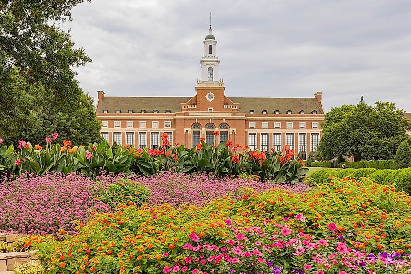 Overcast view of the Edmon Low Library of Oklahoma State University at Oklahoma