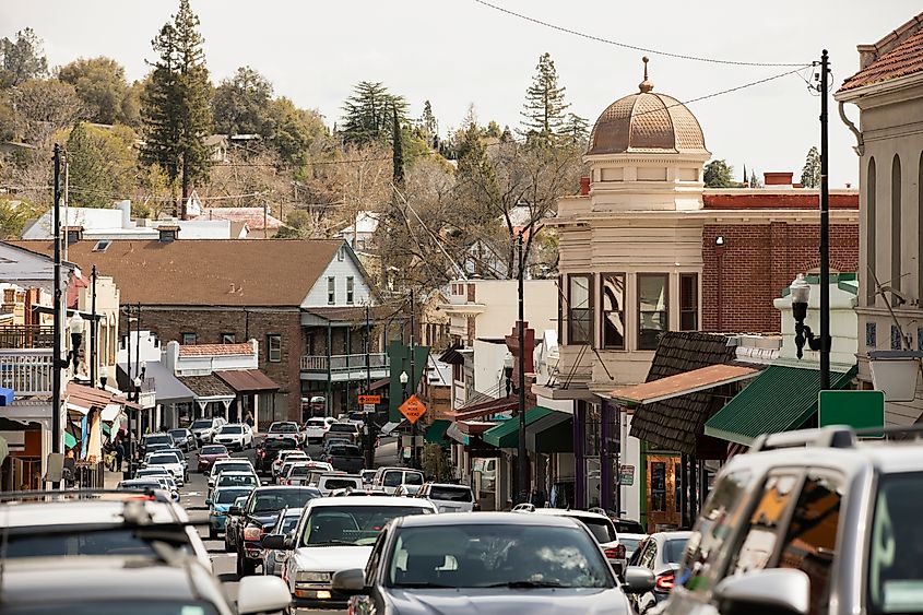 Afternoon traffic through historic downtown Sonora.