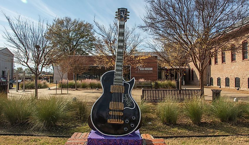 Tribute guitar sculpture in front of the B.B. King Museum and Delta Interpretive Center in Indianola, Mississippi