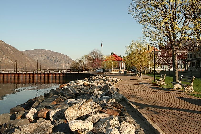A walk along the pier at Cold Spring, New York.