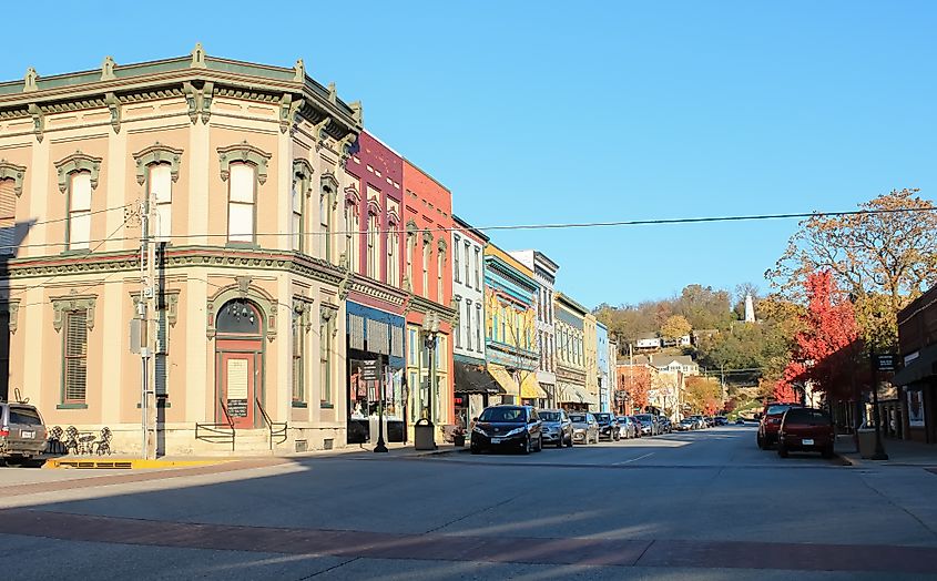 Colorful buildings downtown in Hannibal, Missouri, United States, on a sunny morning.