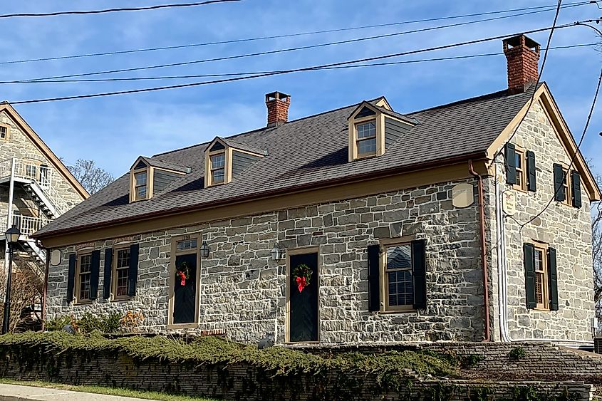 Stone building in Hope, New Jersey