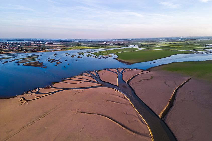 An aerial view depicting how drought impacts China's Jiangxi Poyang Lake river. Source: Shutterstock