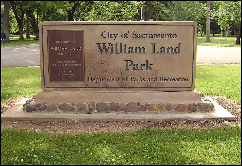 Signboard of the William Land Park, Sacramento.