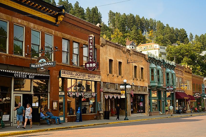 Historic saloons, bars, and shops bring visitors to Main St. in this Black Hills gold rush town, famous for Wild Bill Hickok and Calamity Jane. Editorial credit: Kenneth Sponsler / Shutterstock.com