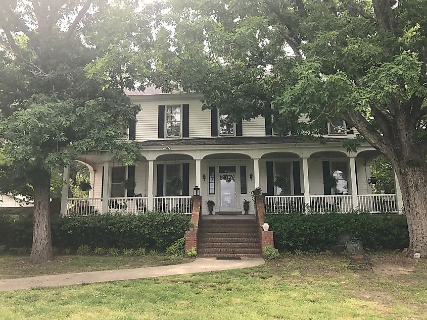 The historical Valencia Plantation in Ridgeway, South Carolina