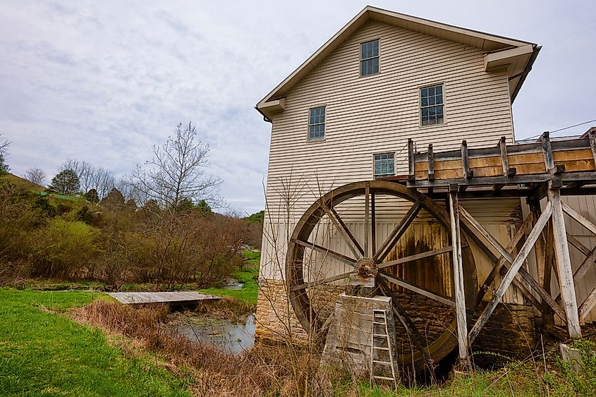 The White Mill in Abingdon, Virginia. Editorial credit: Dee Browning / Shutterstock.com.