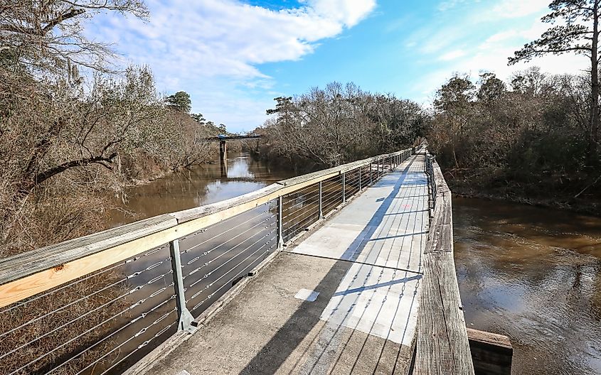 Repurposed railway bridge as part of Tammany Trace