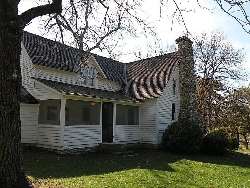 Laura Ingalls Wilder Museum In the Missouri Ozarks Mansfield Missouri. Editorial credit: Taylor E Williams / Shutterstock.com