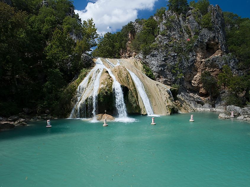 Turner Falls is one of the two Oklahoma’s tallest waterfalls.