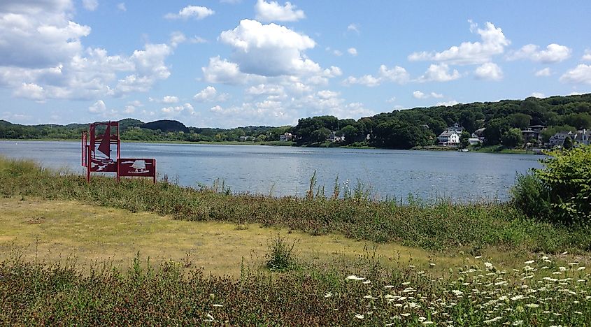 View of the Quinnipiac River from the Fair Haven neighborhood of New Haven, CT