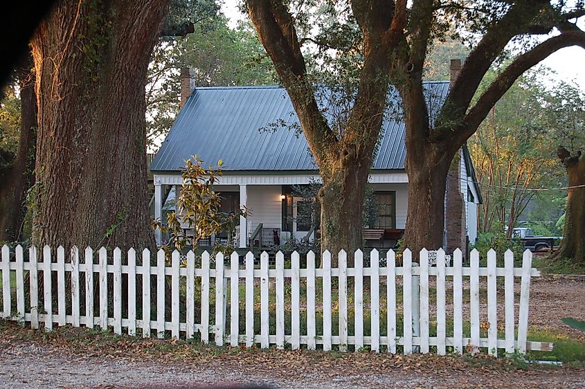 Prairieville, Louisiana. In Wikipedia. https://lld.wikipedia.org/wiki/Prairieville_(Louisiana) Di Z28scrambler - Opera personala, CC BY-SA 3.0, https://commons.wikimedia.org/w/index.php?curid=21384670