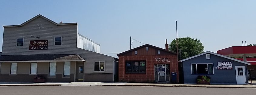 Dent, Minnesota. In Wikipedia. https://en.wikipedia.org/wiki/Dent,_Minnesota By Skvader - Own work, CC BY-SA 4.0, https://commons.wikimedia.org/w/index.php?curid=107907652