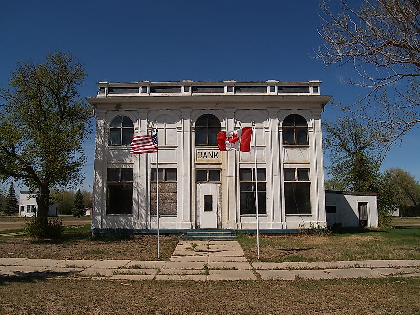 State Bank of Antler, a former US Customs House.