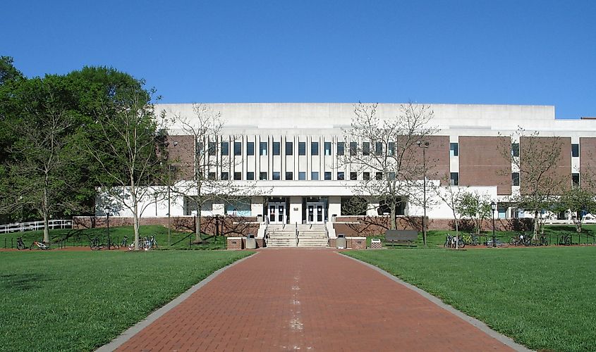 The Morris Library inside the University of Delaware campus