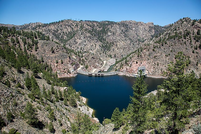 The reservoir surrounded by mountains in the Seminoe State Park, Wyoming