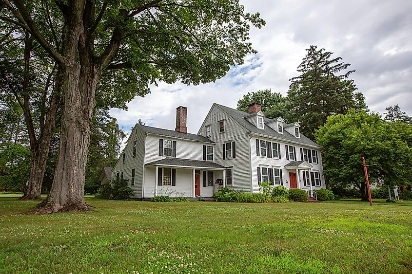 A New England colonial-style house in Cheshire, Connecticut.