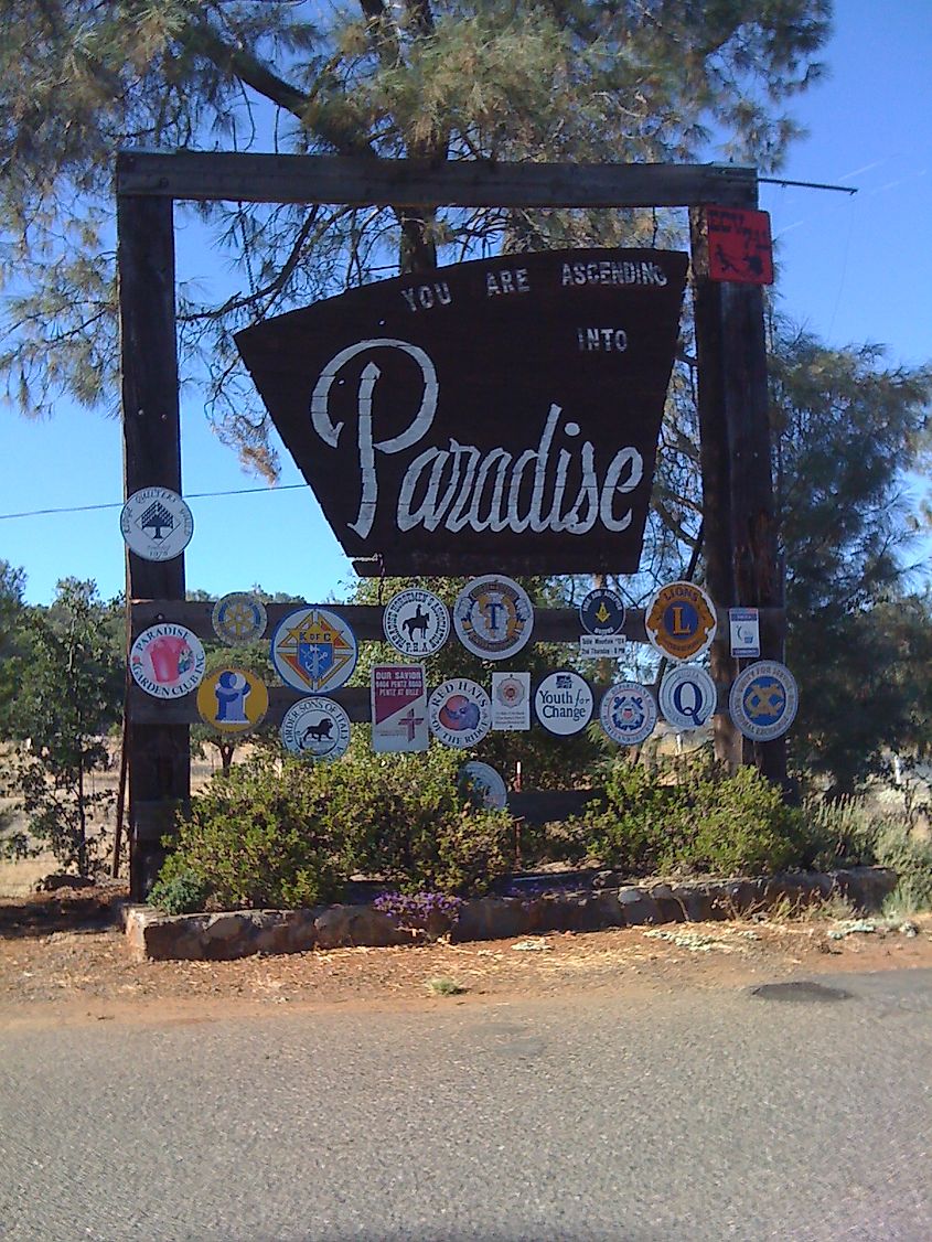 Welcome to Paradise, California sign on Clark road