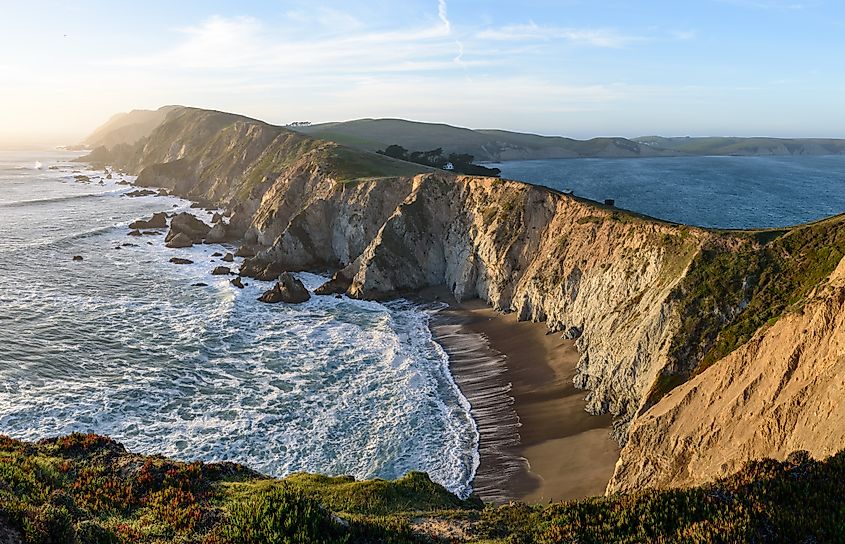 Point Reyes. In Wikipedia. https://en.wikipedia.org/wiki/Point_Reyes By King of Hearts - Own work, CC BY-SA 4.0, https://commons.wikimedia.org/w/index.php?curid=53879764