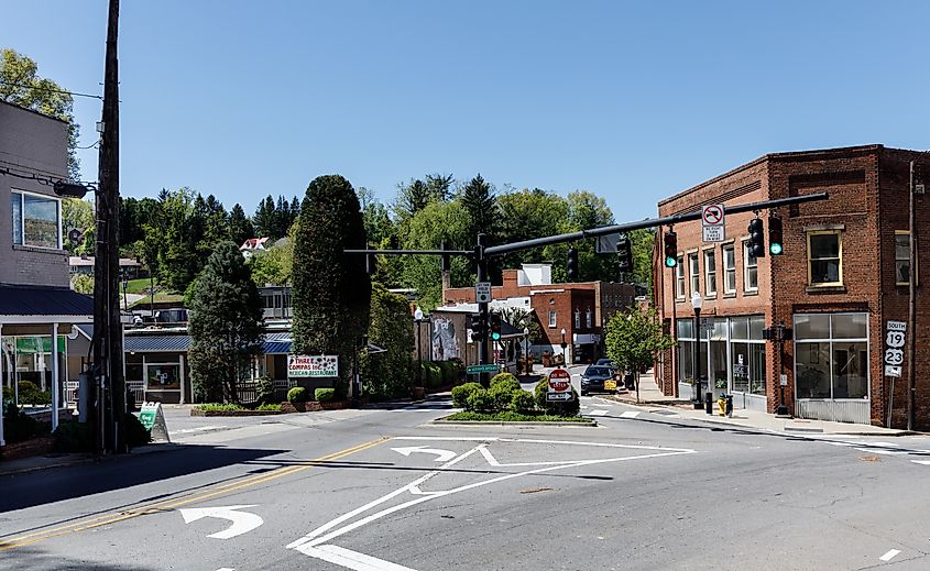 Main Street intersection, Canton, North Carolina