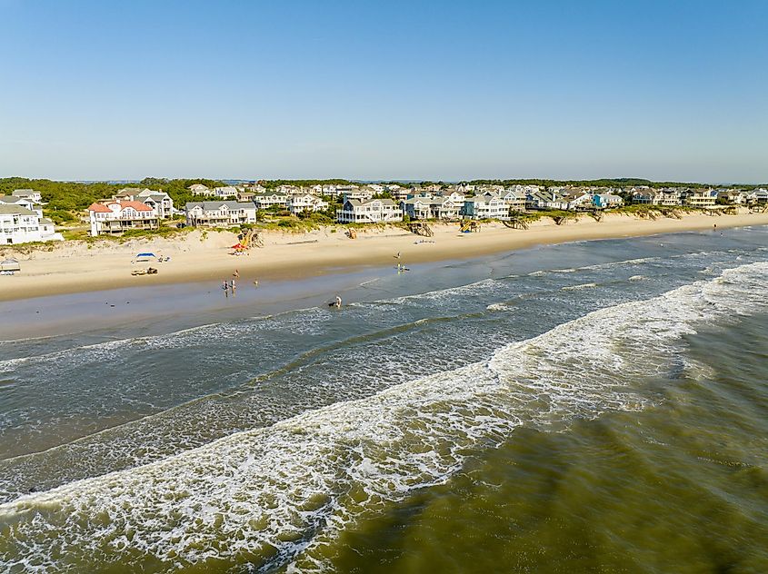 Beachfront real estate in Corolla Beach North Carolina