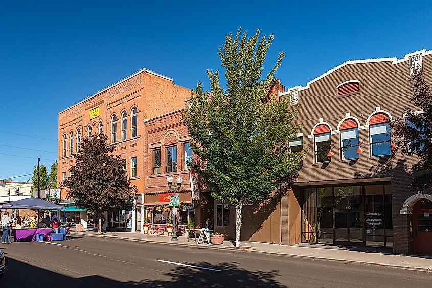 Third Thursday Street Fair, Klamath Falls, Oregon.