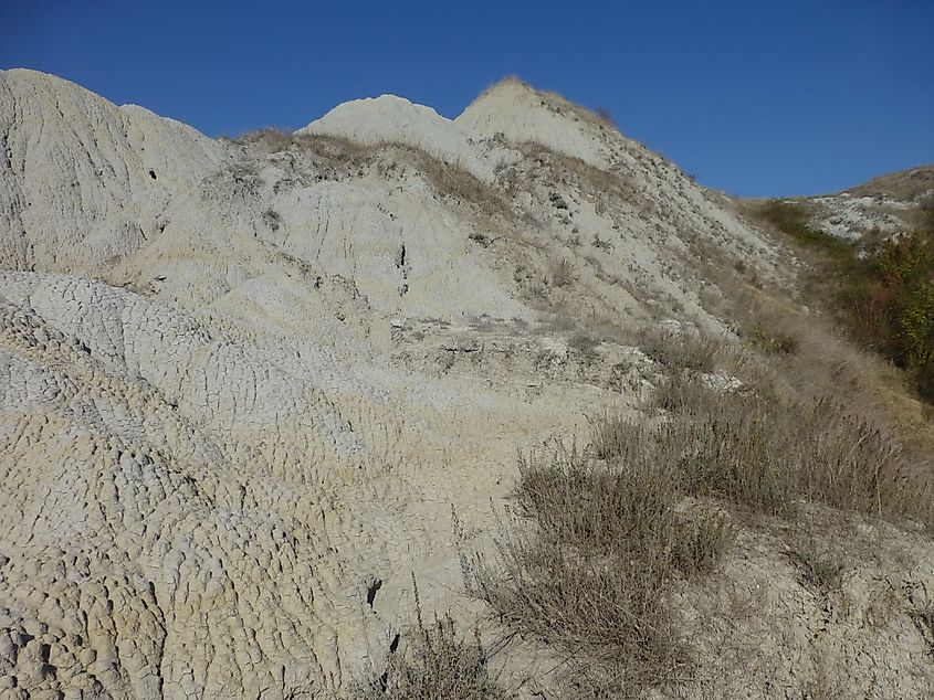 Close view of some biancanas in the Leonina site By Dinobito - Own work, CC BY-SA 4.0,