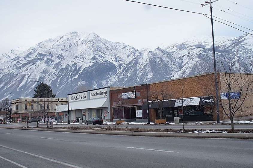 Springville, Utah. In Wikipedia. https://en.wikipedia.org/wiki/Springville,_Utah By Sbharris - Own work, CC BY-SA 3.0, https://commons.wikimedia.org/w/index.php?curid=24820161