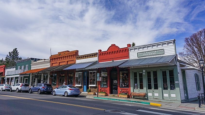The downtown landscape of Jacksonville, Oregon.